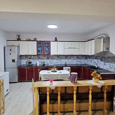 Përmet Maria Guest House מראה חיצוני תמונה