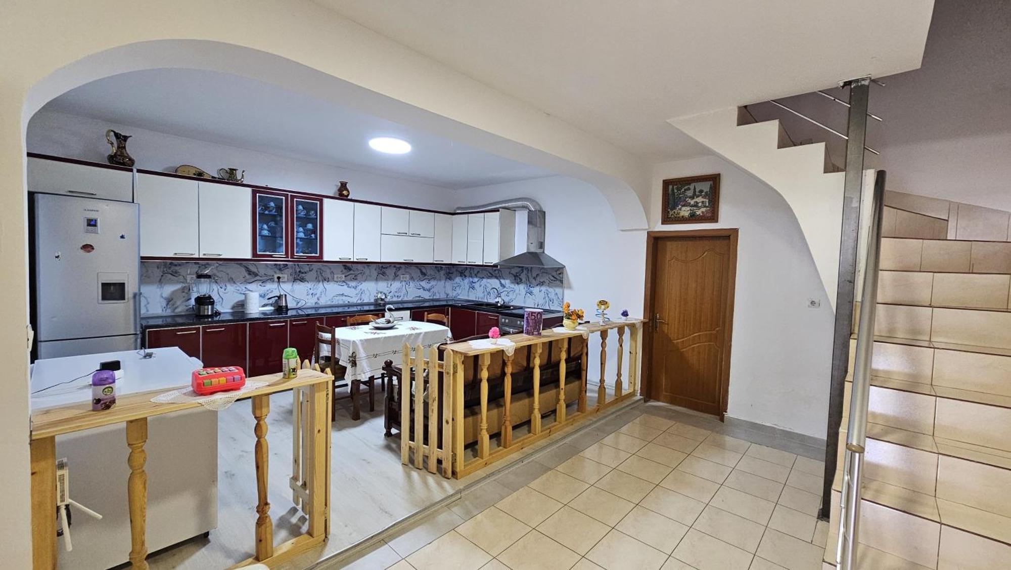 Përmet Maria Guest House מראה חיצוני תמונה